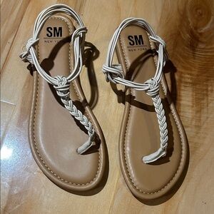 SM New York Women's Cream Braided Sandals